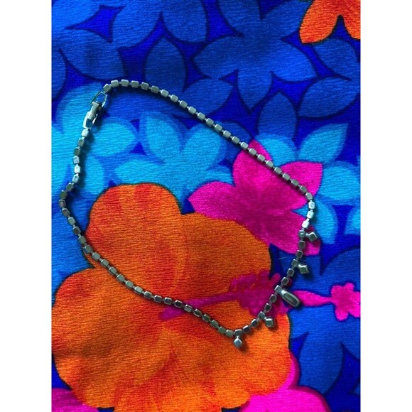 1950s-1960s SILVER Tone RHINESTONE Costume Jewelry Choker Style Necklace. As Is - Picture 5 of 6